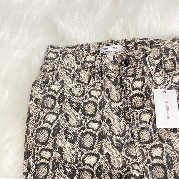 Good American Good Legs Snake-Print Skinny Jeans - Picture 5 of 10